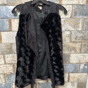 Reba Black Faux Fur Vest